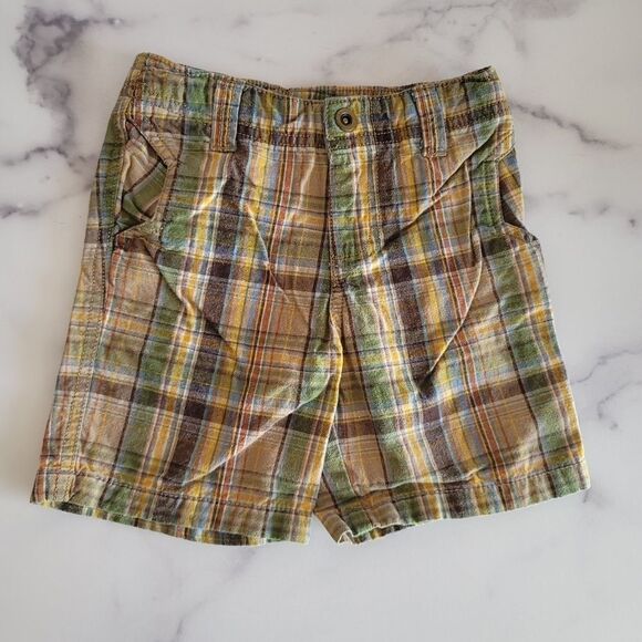 Plaid and khaki shorts easy pull on 18 mo bundle - Picture 4 of 7